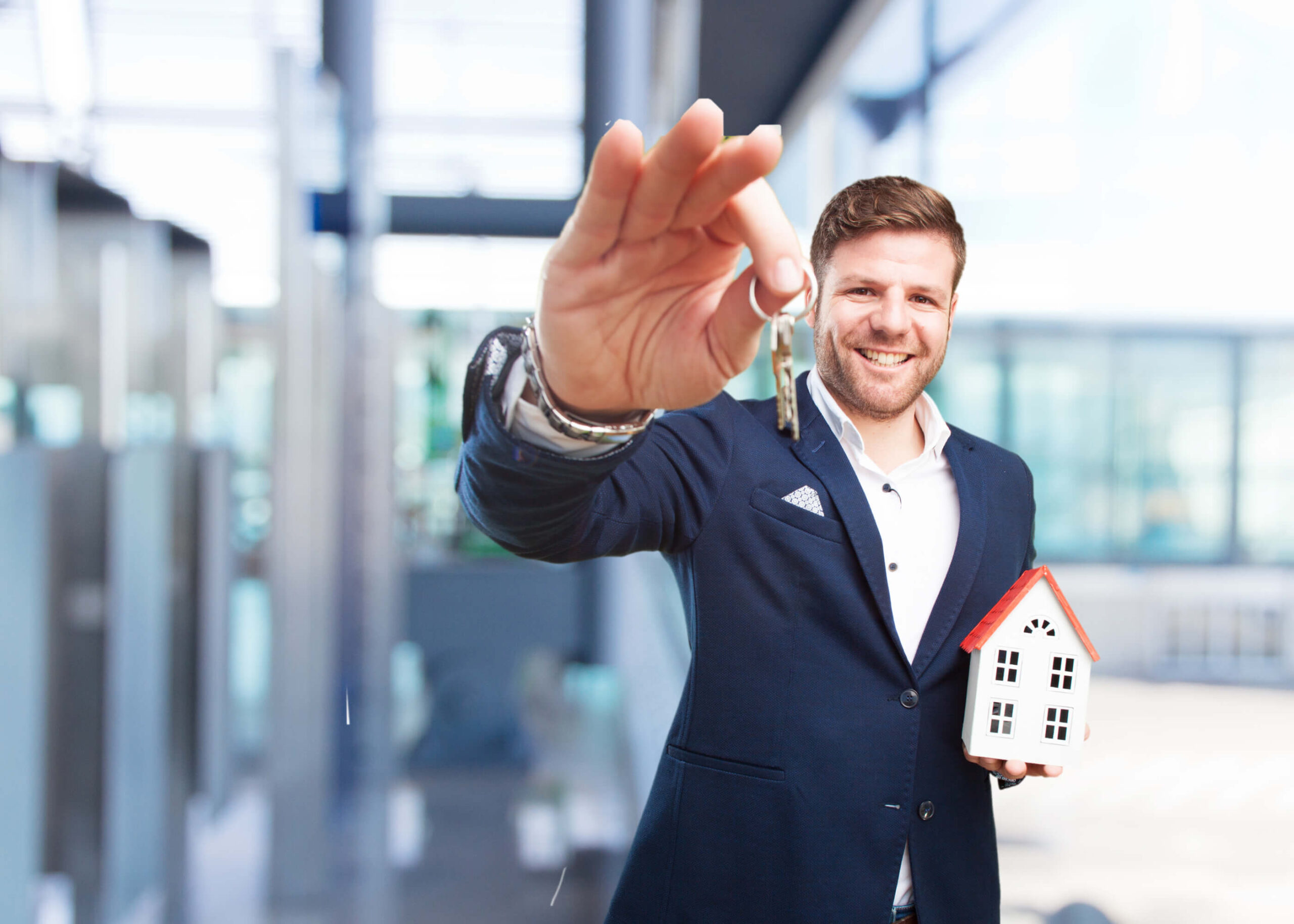 How to Become an Estate Agent/Realtor