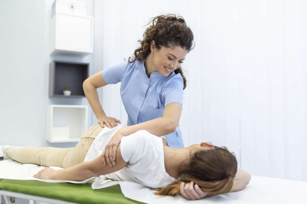 How To Become a Chiropractor (With Skills & Qualifications) | Studyhub